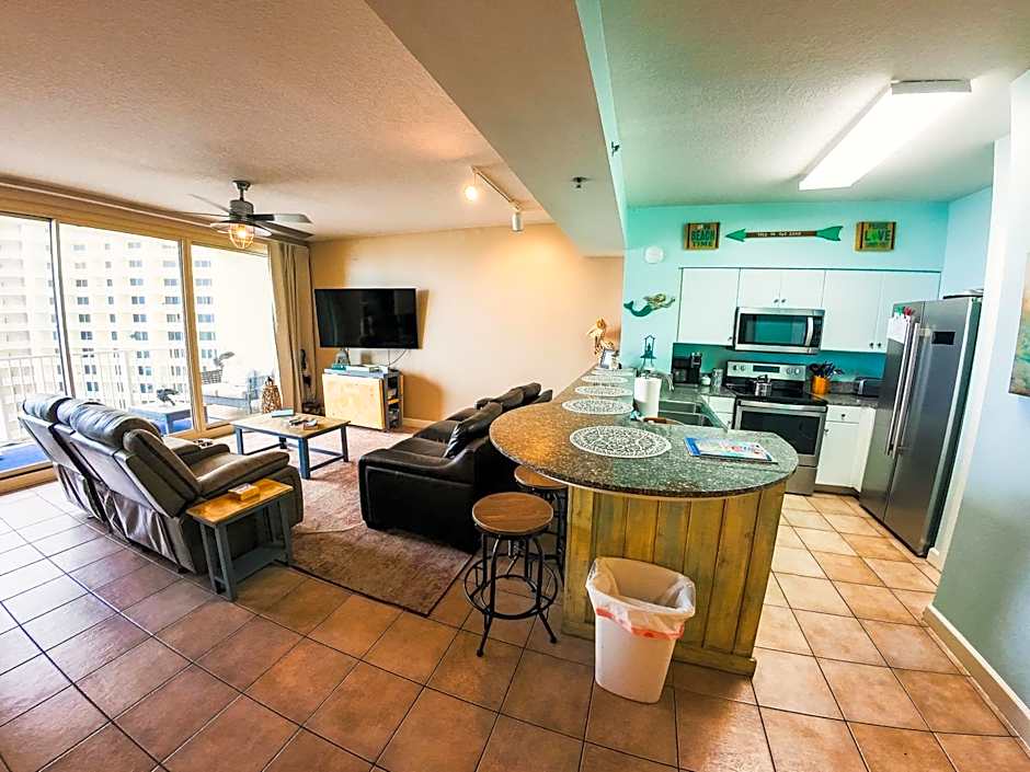 Beach Condo at the Shores of Panama Condos - Unit 918