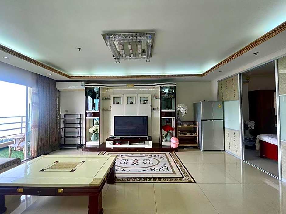 Beautiful sea view cozy condo