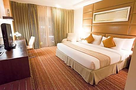 Deluxe Double Room with Spa Bath