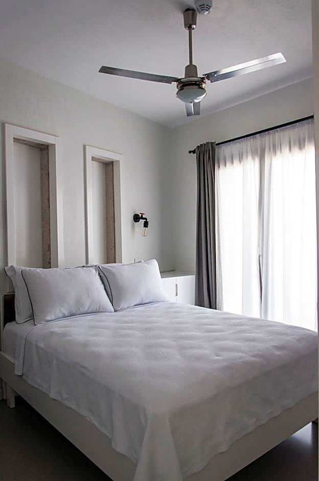 Sakula Hotel