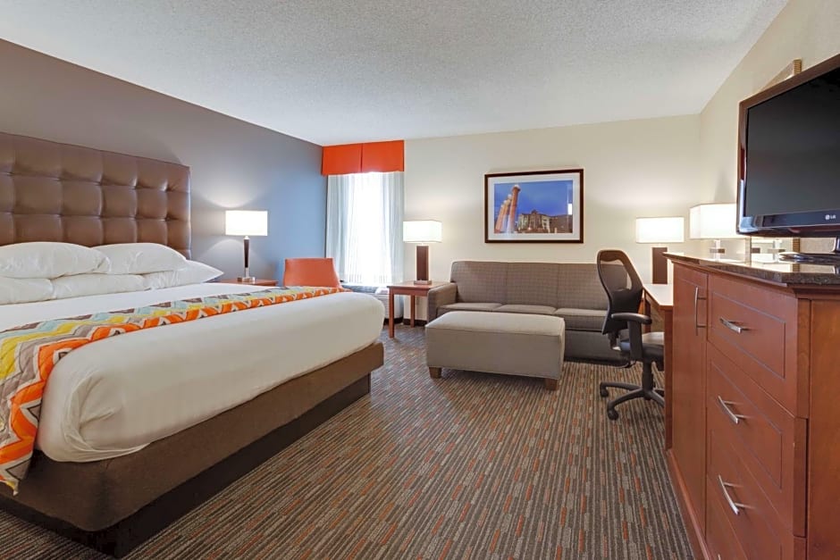 Drury Inn & Suites Columbia Stadium Boulevard