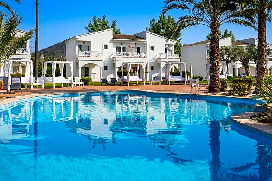 Garden Saladina - Adults Only