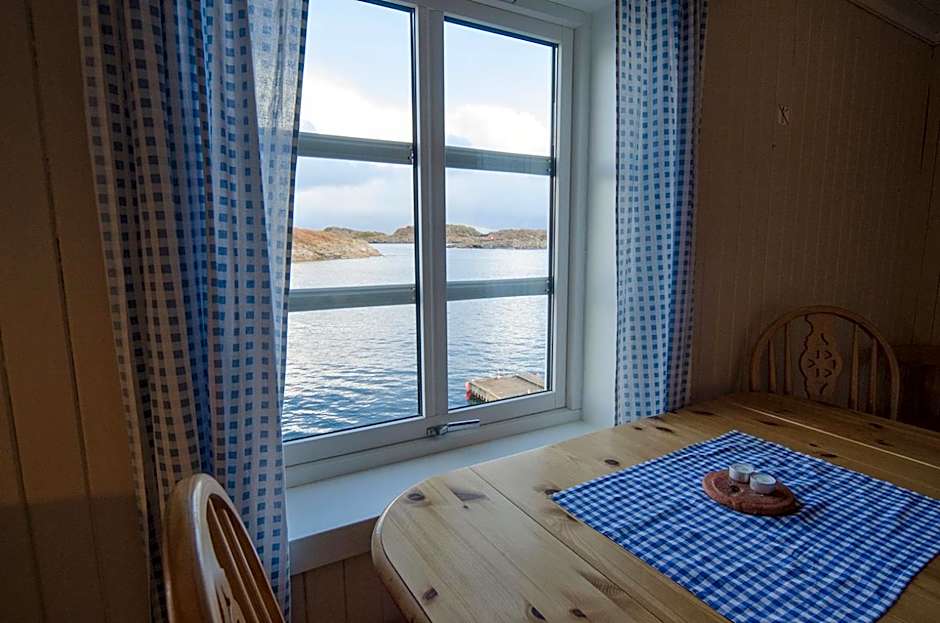 Henningsvær Rorbuer