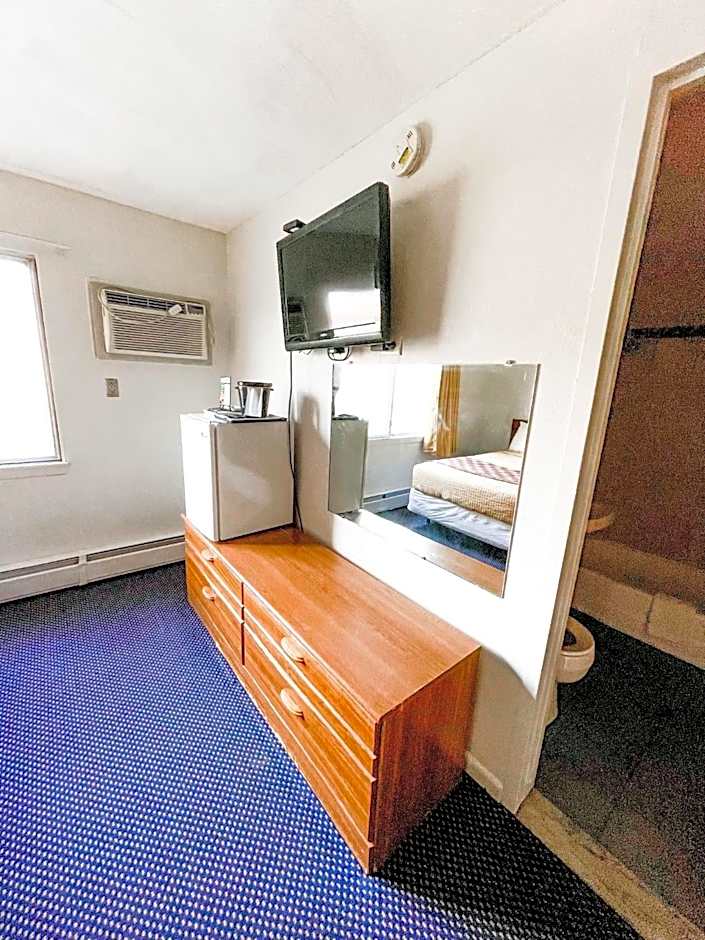 Rest Inn Utica – Utica, NY
