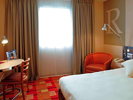 Standard Room with a double bed