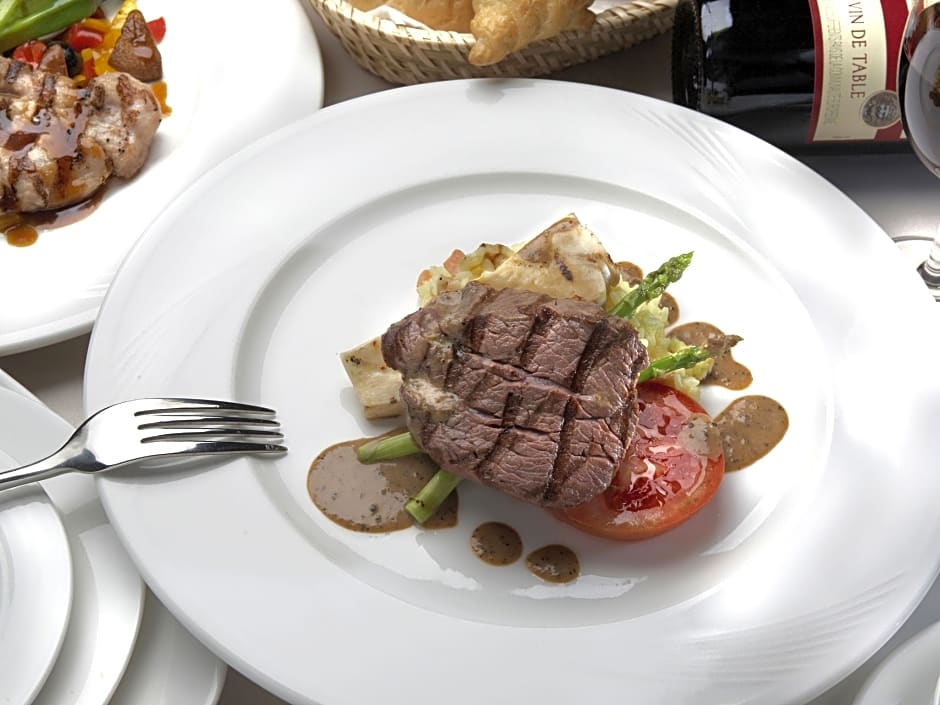 Yes Motel City Resort Paradise