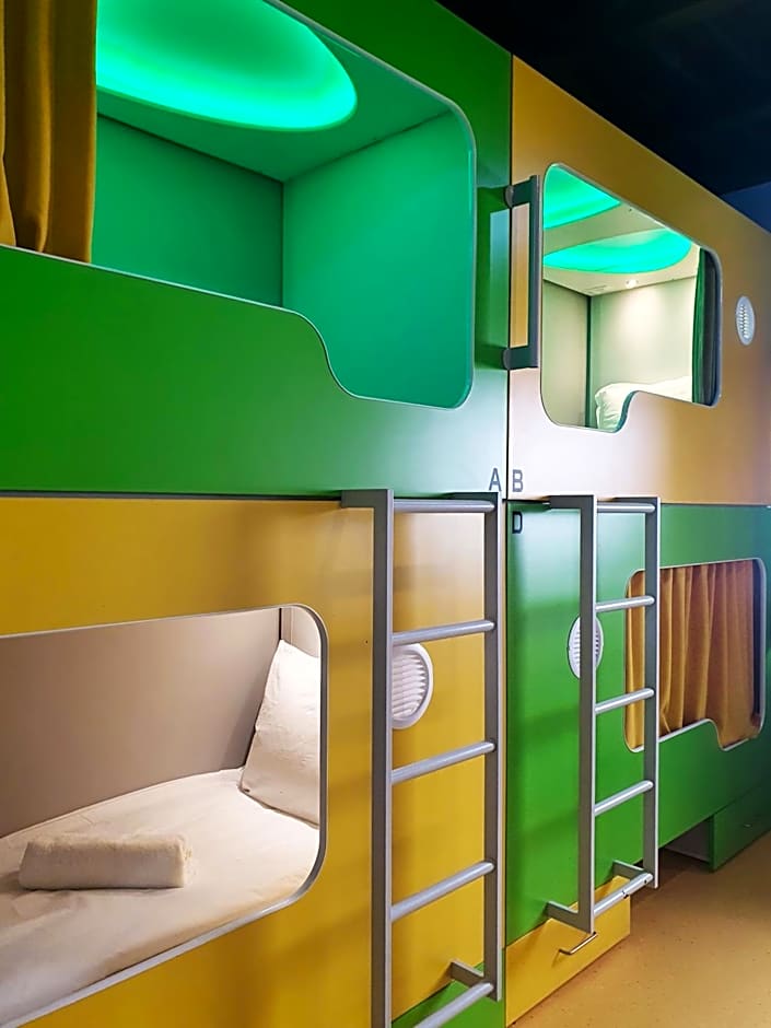 Green Cube Capsule Hostel