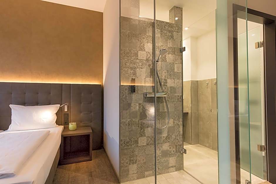 DECK 8 DESIGNHOTEL.SOEST