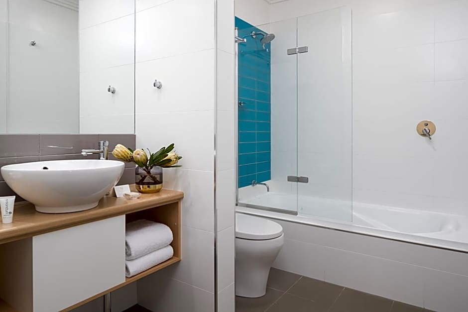 Sails Port Macquarie - By Rydges