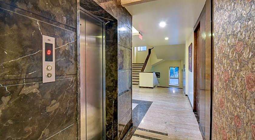 Hotel Lotus Ivy Studios Near Pune Airport