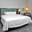 Hampton Inn by Hilton Cedar Falls Downtown