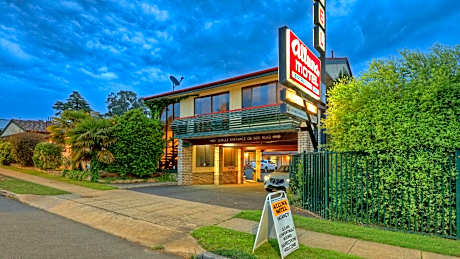 Alluna Motel