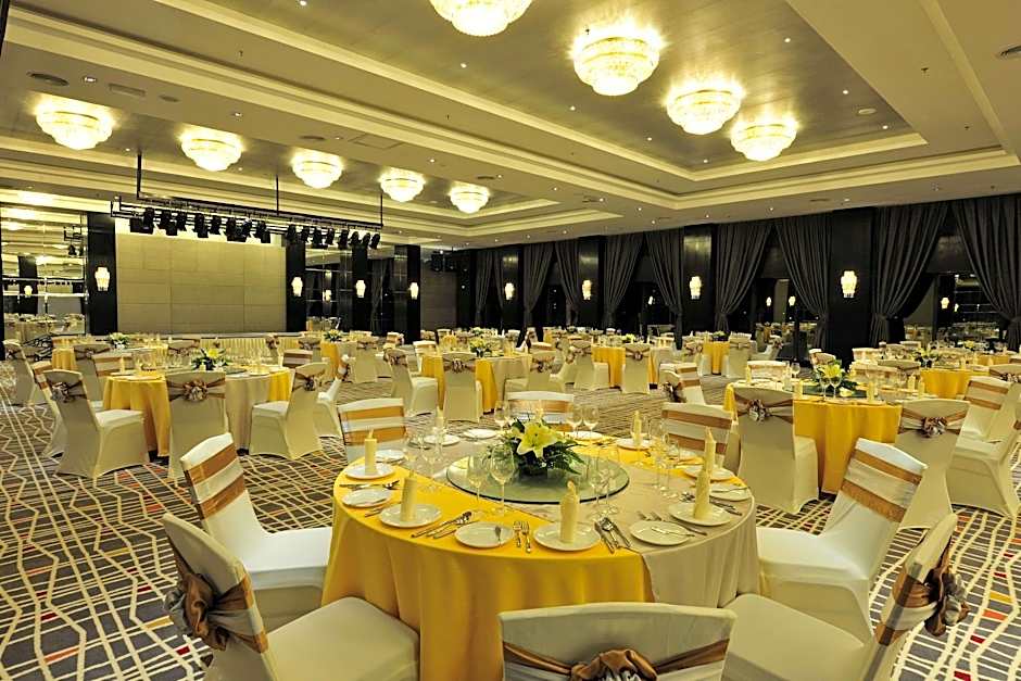 Ming Garden Hotel and Residences