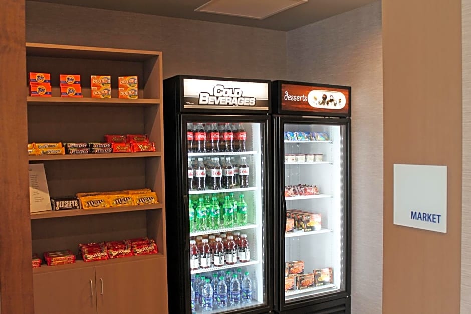 Holiday Inn Express & Suites St. Louise South I-55 By IHG