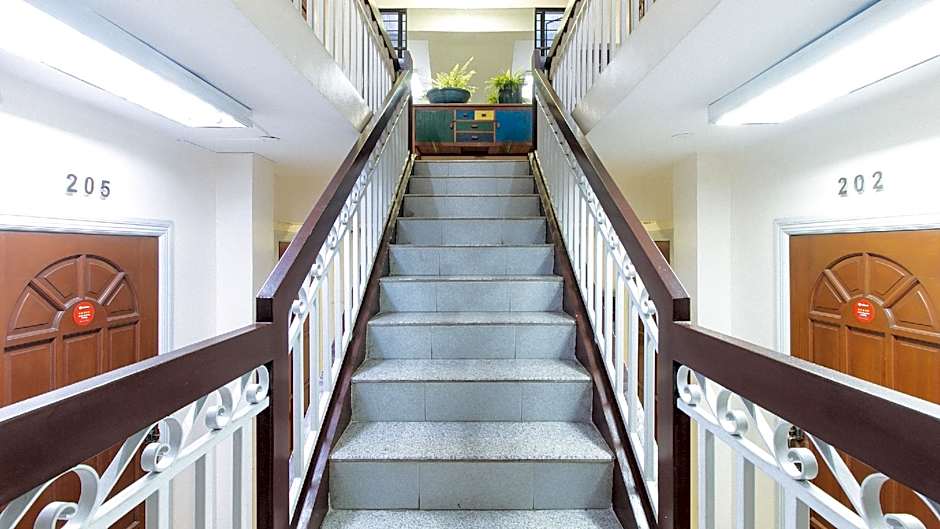 L Mansion 2 Palanan Makati City