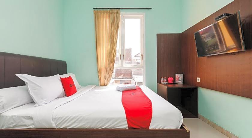 RedDoorz near Universitas Widyagama Malang 2