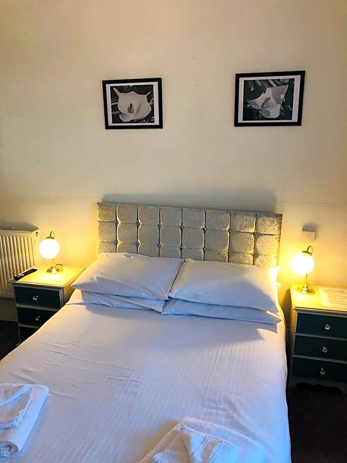 The Purple Tree Guest House