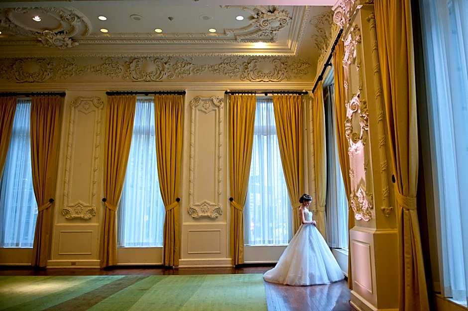 The Omni King Edward Hotel