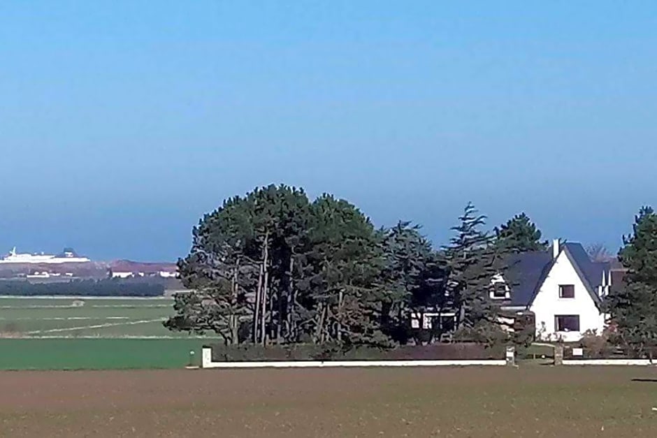 Chambres d'Hôtes "Les Pins"