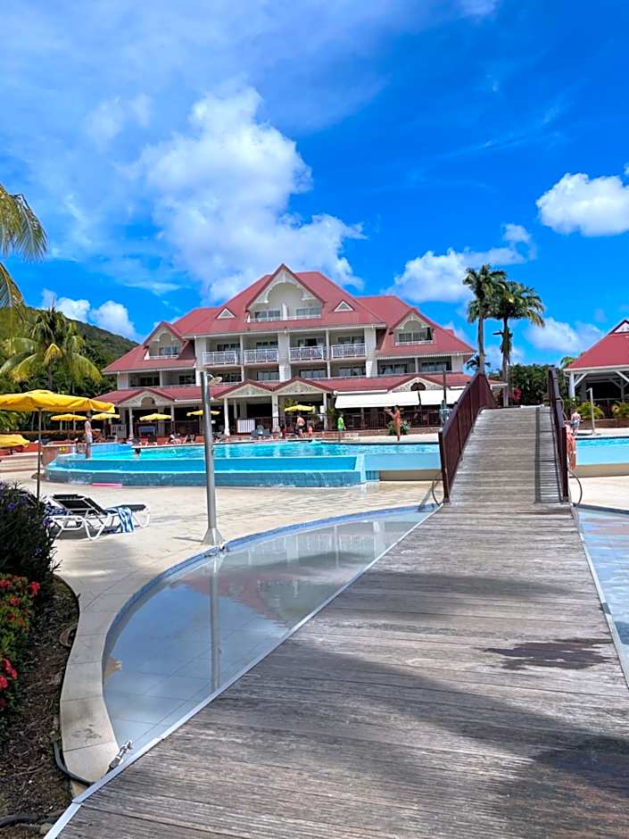 AppartMadinina 27 Sainte Luce 4-6 personnes vue mer