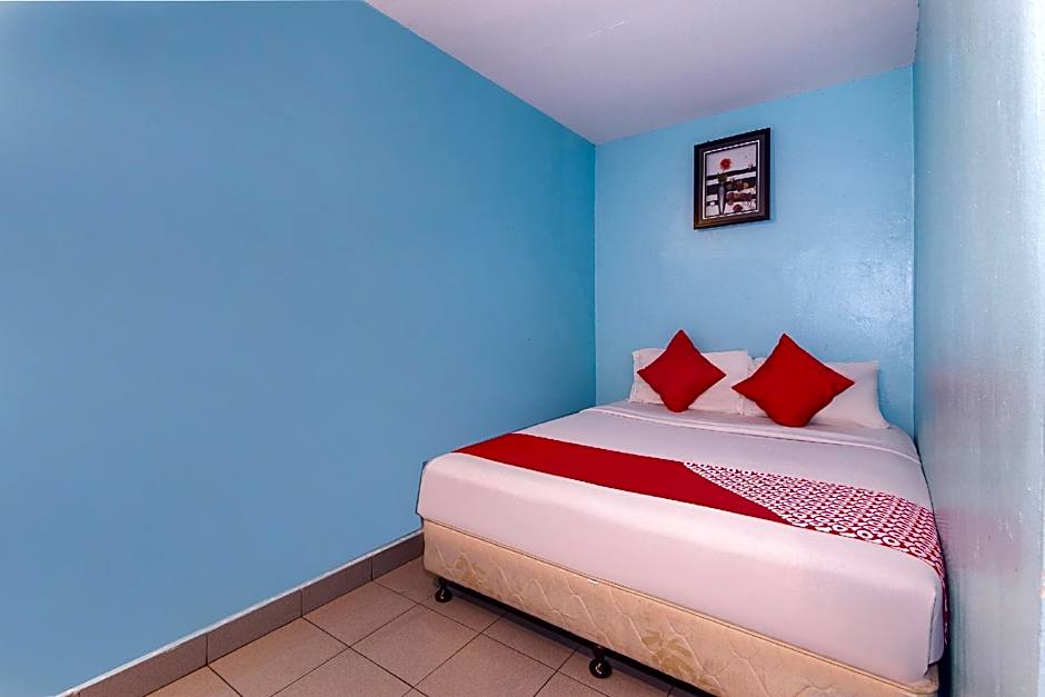 Capital O 252 Lotus Hotel