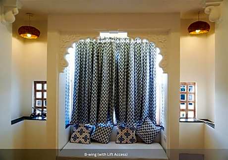 Deluxe Private Room With AC -B Wing