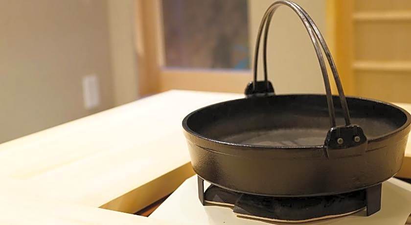 Sen Omiya-Gojo Muslim Friendly Easy access to Kyoto STA