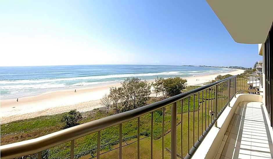 San Simeon Beachfront Apartments Tugun