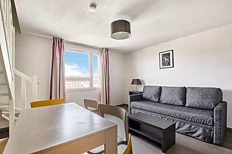 Two-Bedroom Apartment (6 Adults)