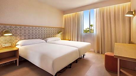 APARTMENT STANDARD 2 ADULTS + 1 YOUNG