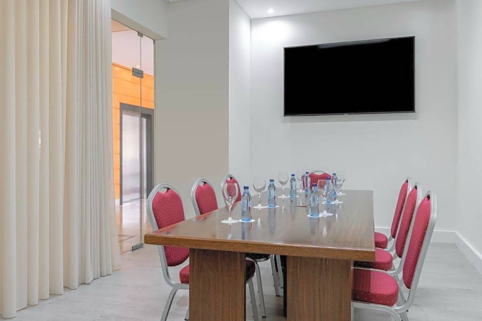 Sao Miguel Park Hotel