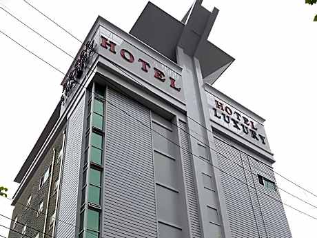 Hotel No.1