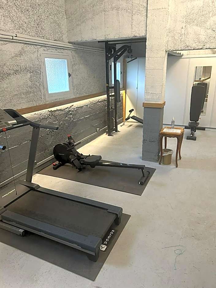 Brit Hotel Privilège Le Royal - Centre Gare