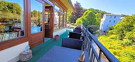 Double or Twin Room with Spa Access