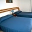 Hotel Plaza Almendros