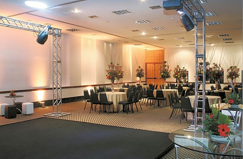 Royal Golden Savassi