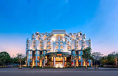 Poseido Hotel Quảng Bình