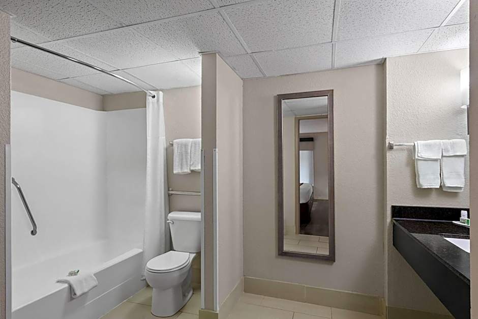 Baymont by Wyndham Knoxville I-75