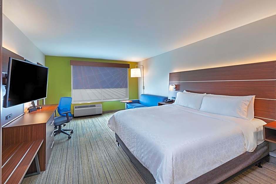 Holiday Inn Express And Suites Parsons By IHG