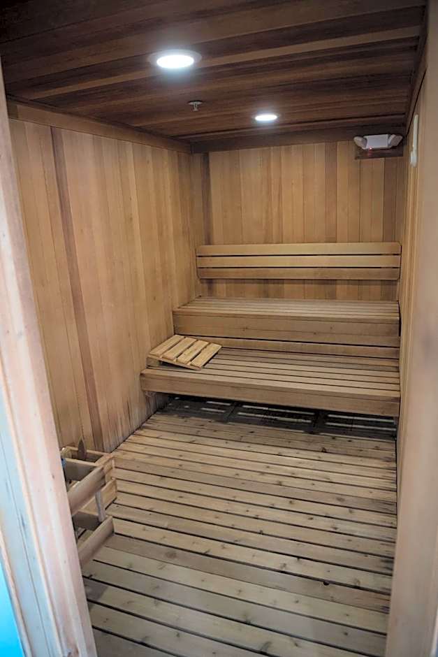 Holiday Inn Express Hotel & Suites North East - Erie I-90 Exit 41 By IHG