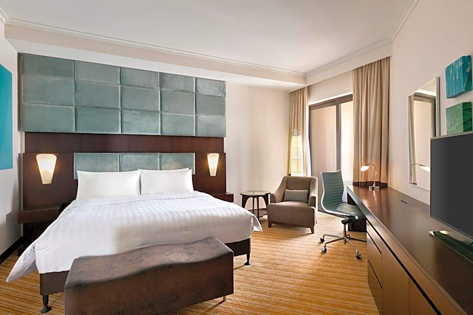 Traders Hotel, Abu Dhabi