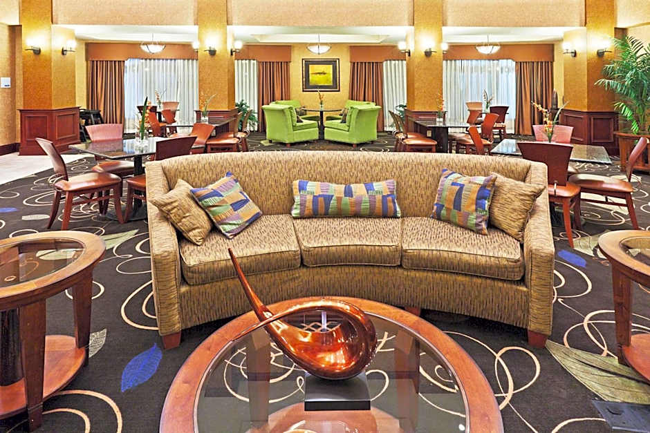 Holiday Inn Express & Suites Poteau By IHG