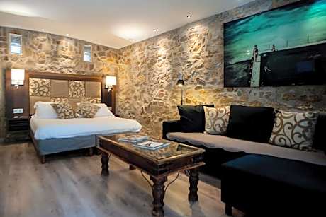 Large Superior Double Room - Ground Floor