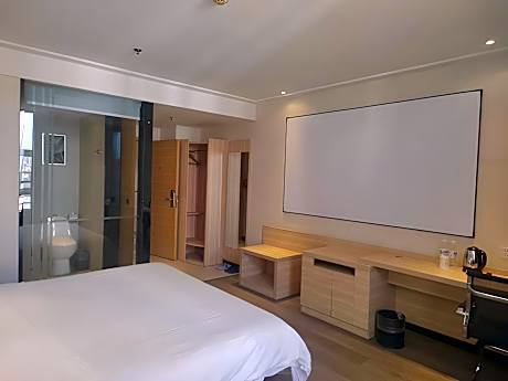 Hansheng Cinema King Room