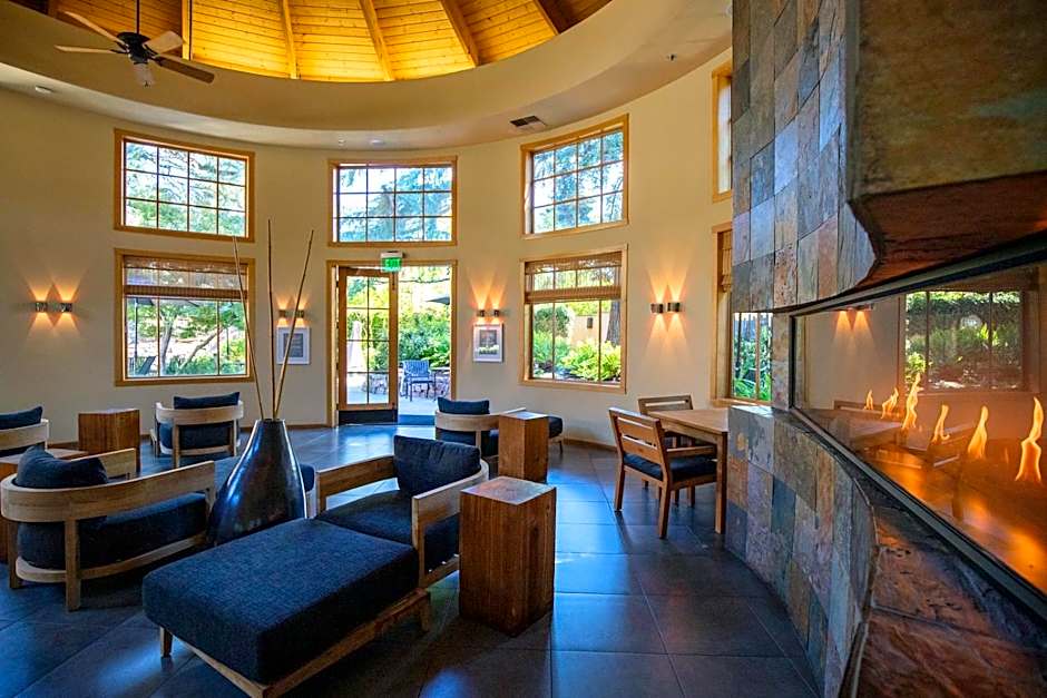 Wine & Roses Hotel Restaurant Spa Lodi