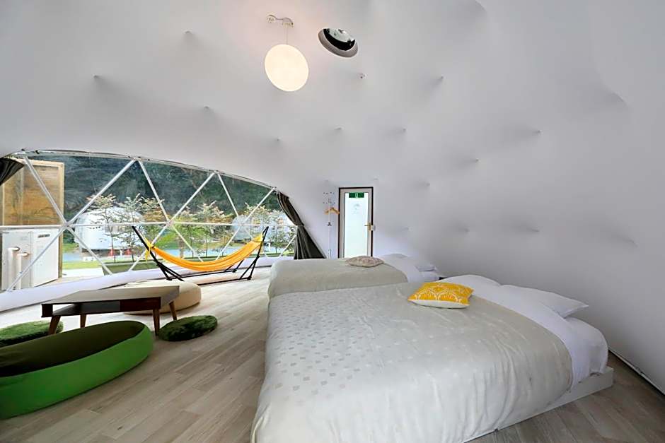 リバウッドリゾート