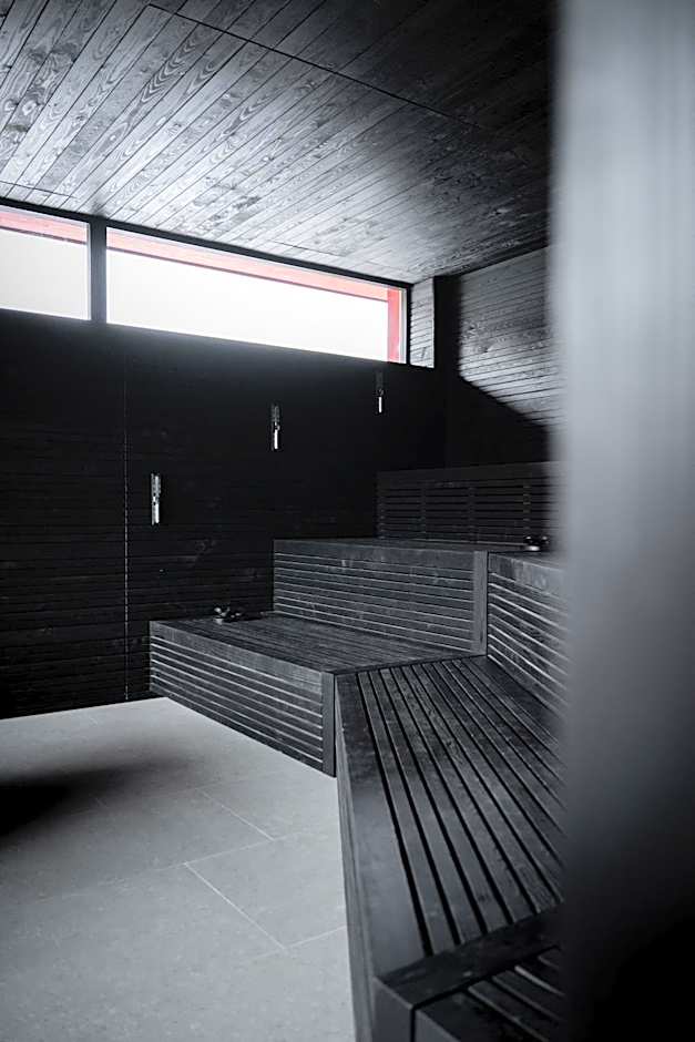 The Oswald Grand Hotel