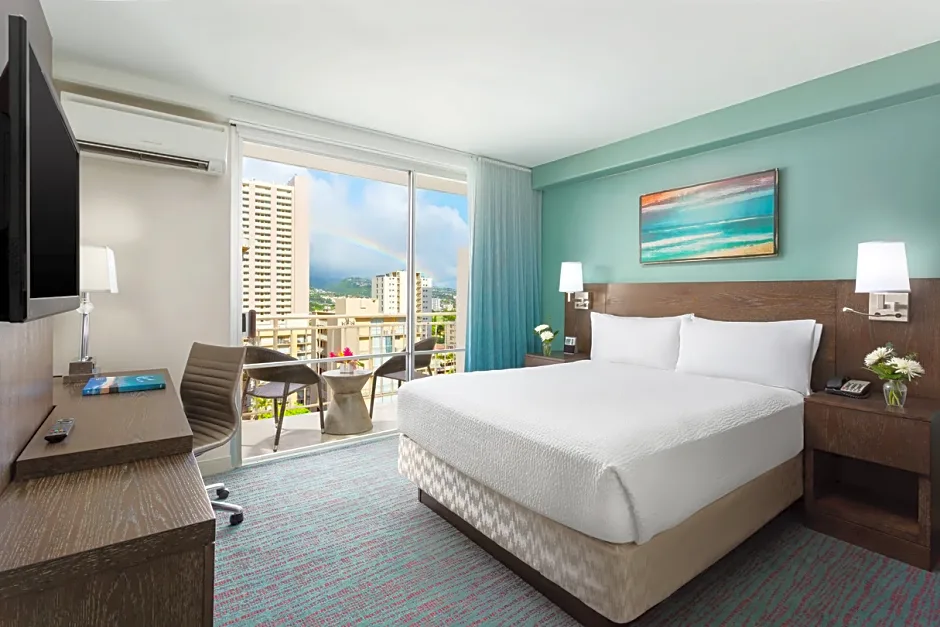 The Courtyard by Marriott Waikiki Beach