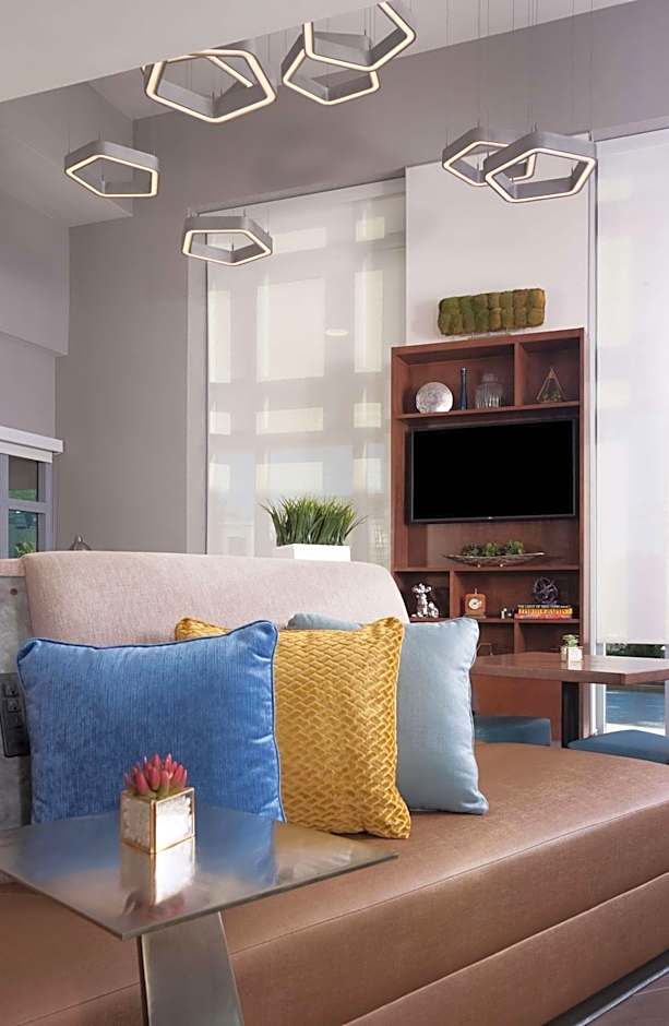 Home2 Suites By Hilton Atlanta Perimeter Center