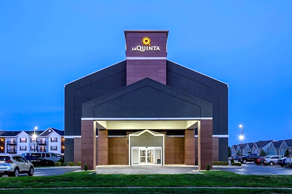 La Quinta Inn & Suites by Wyndham Columbus West - Hilliard